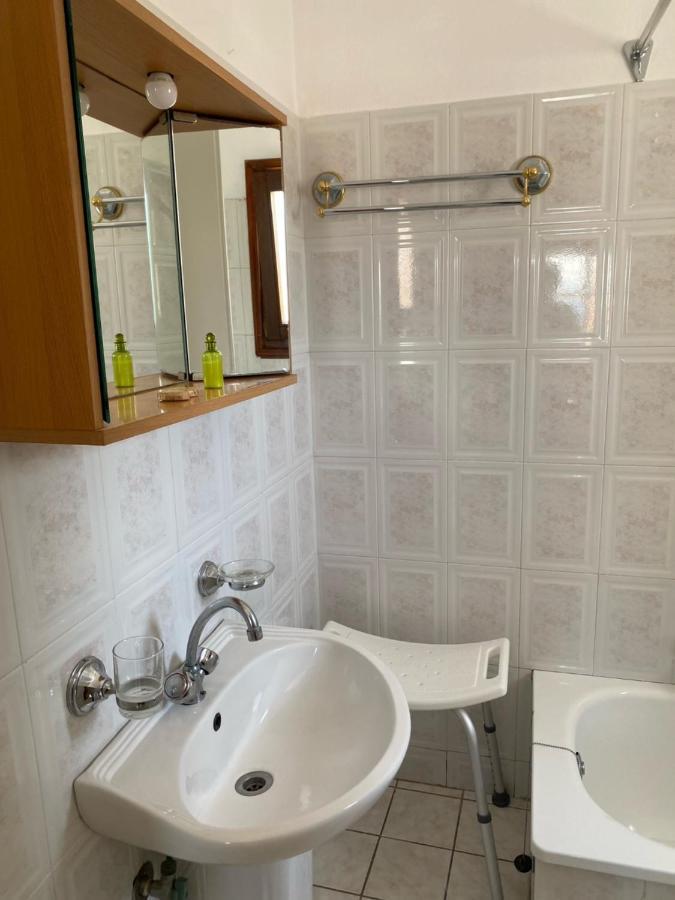 Victoria Studios Spetses Town Exterior photo